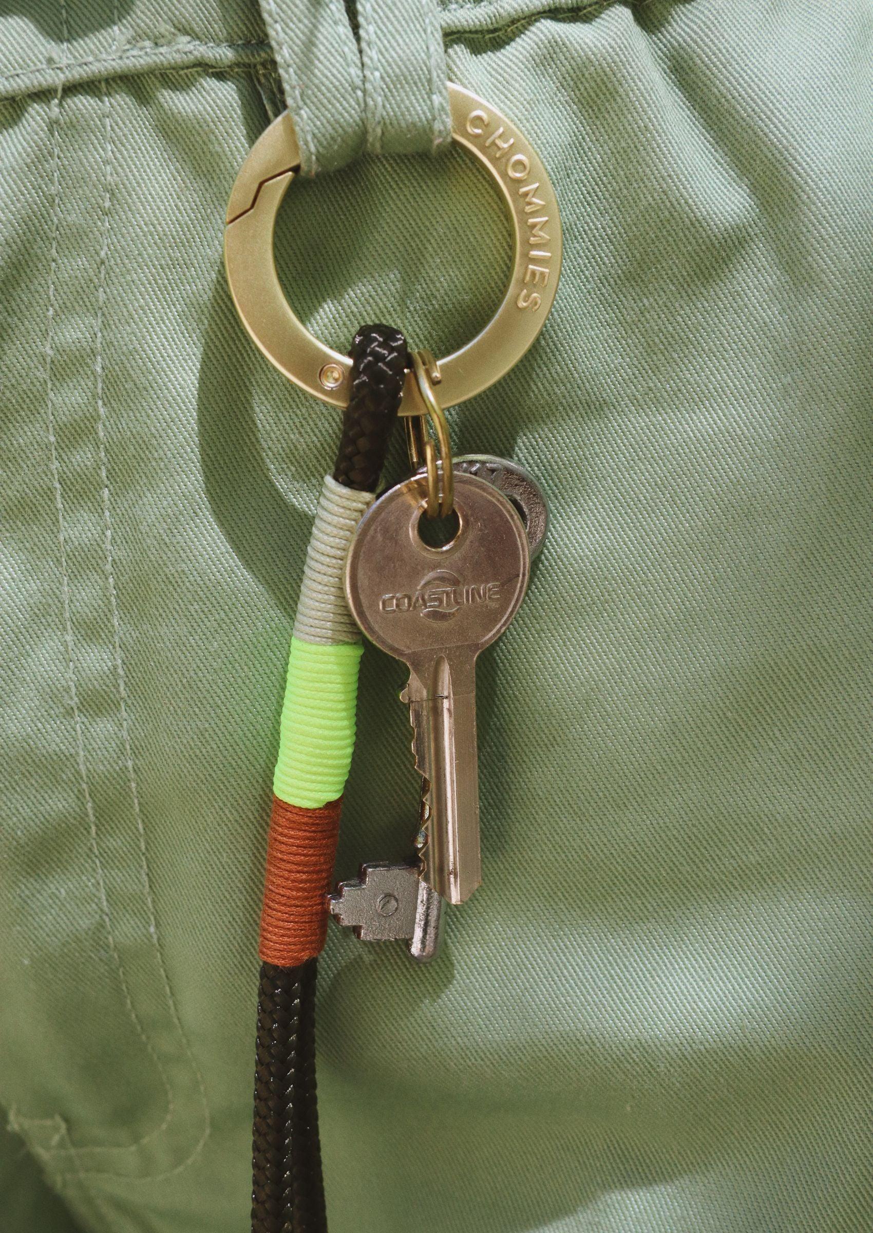 Sports Keyring | Glow Bokkie on Olive - Chommies